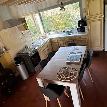 Holiday home Chaleureuse Maison A Quend-plage: 2 Chambres, Jardin Boise, Tout Equipe, Proche De La Nature - Fr-1-730-45